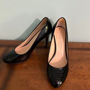 Classic Black Heel! Franco Sarto